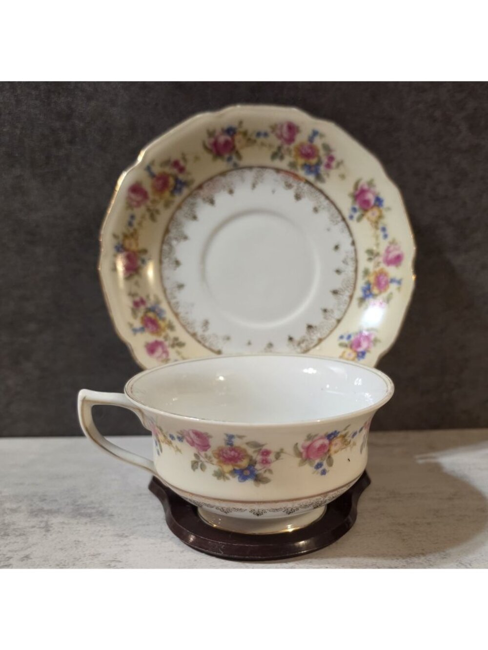 Vtg Gold Castle Hostess 1940s Teacup & Footed Saucer - Pink Rose Gilt - Japan